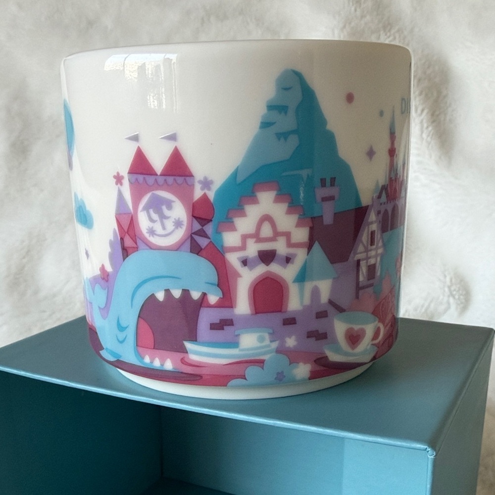 Starbucks 'You Are Here Collection' Disneyland Fantasyland Mug -  New in Box - Picture 6 of 15